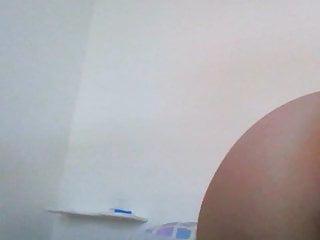 Ehefrau wird gefesselt und befummelt ihre Muschi