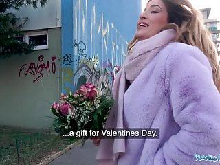 Public pick ups Blondine in der hündchenstellung gefickt