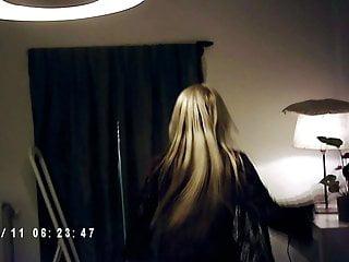 Blonde Russin liebt es zu befriedigen