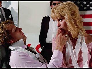 Vintage Milfporno in der Öffentlichkeit mit geilen Milfs