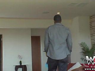 Wcp Club sexy nymphomaniac Milf spritzt ab beim Interracialsex