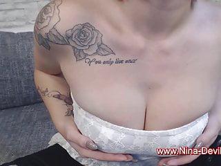 Show mit Nina in lederlegging und lederlegging