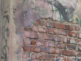 Süsses Teen tief in die Pussy gefickt