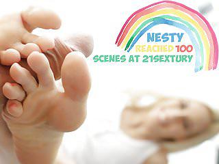 Super heisse Foot fetish und Blowjob mit nesty