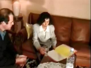 Er fickt seine Bank zu Hause