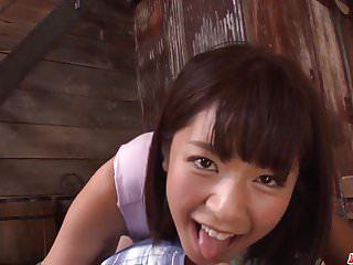 Der beste Blowjob der Welt - japanische Milf bläst Schwanz