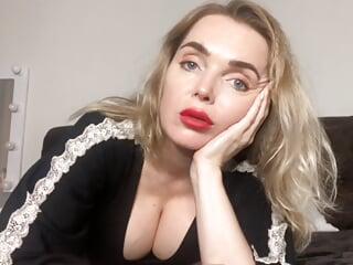 Annette verführt ihren Stiefsohn während der Arbeit