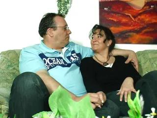 Geiler Dreier mit sexy Hure die gerne pov Sex hat