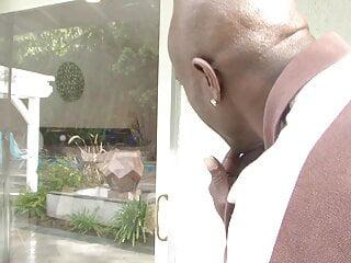 Geile schwarze Studenten blasen und ficken vor der Kamera